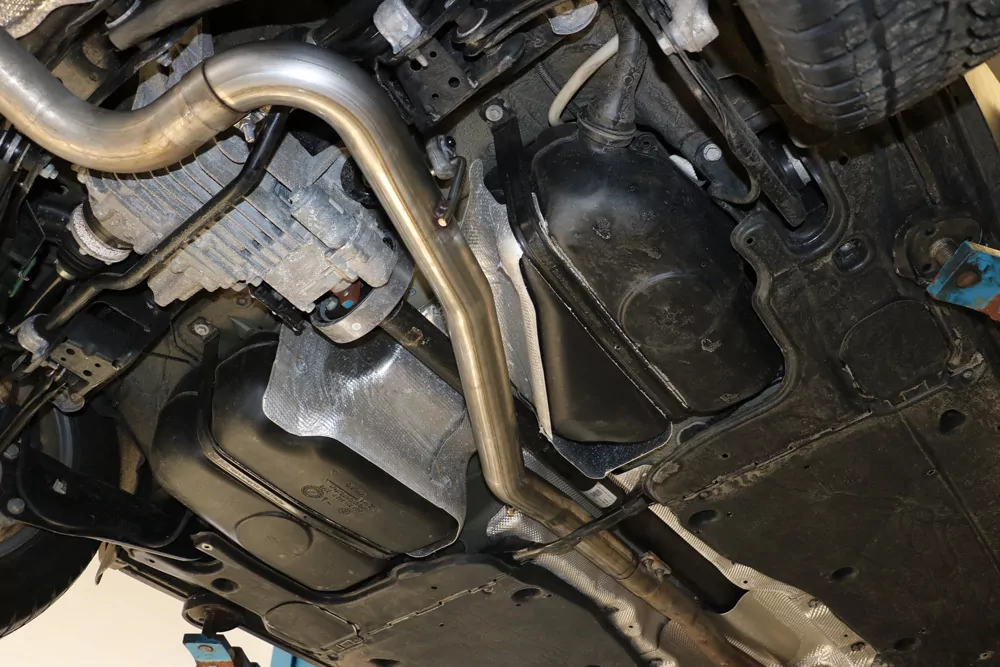 VW Tiguan II Diesel - 4motion  Verbindungsrohr ESD/ Kat