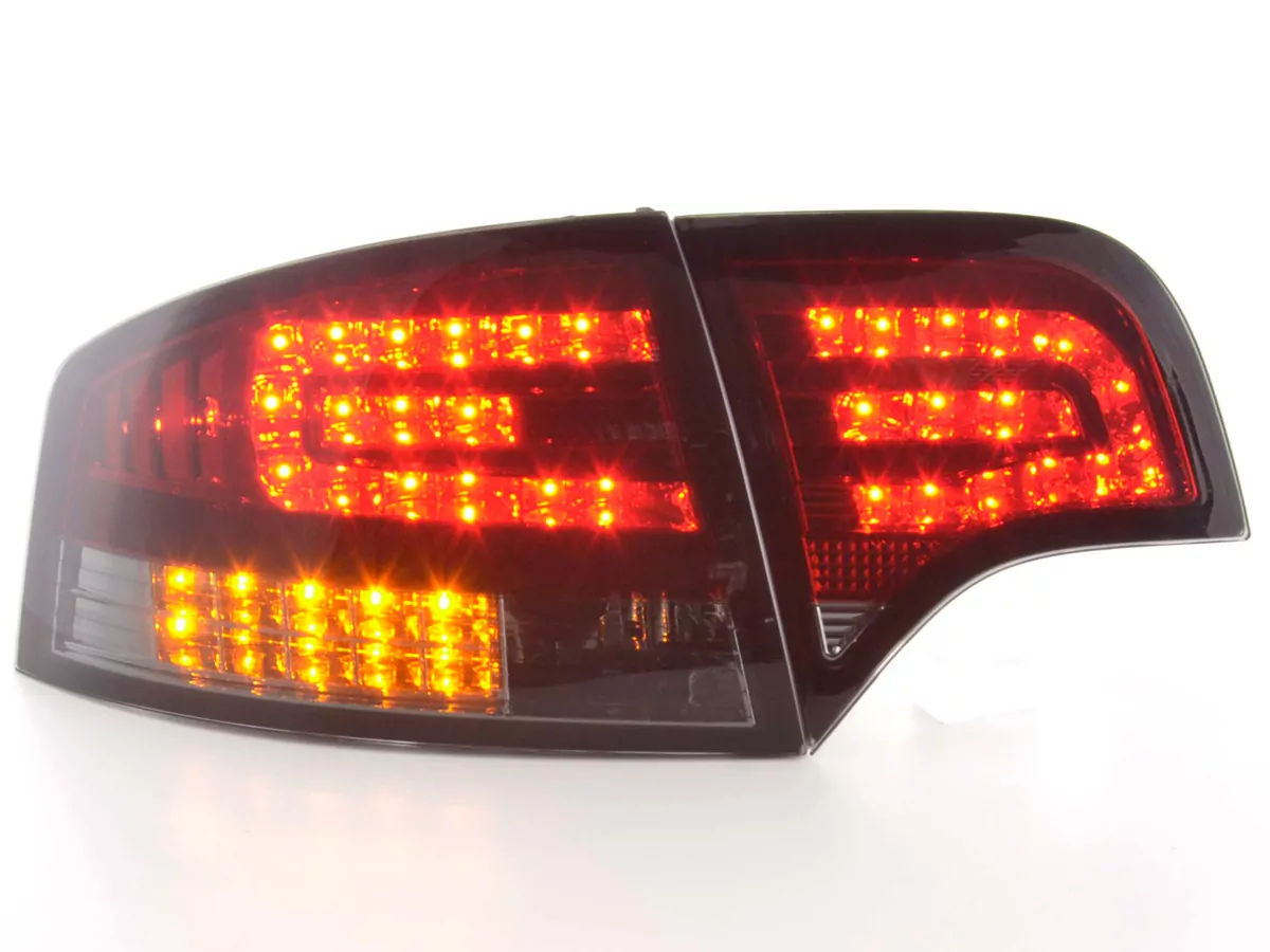 LED Rückleuchten Set Audi A4 Limousine Typ 8E Bj. 04-07 rot/schwarz