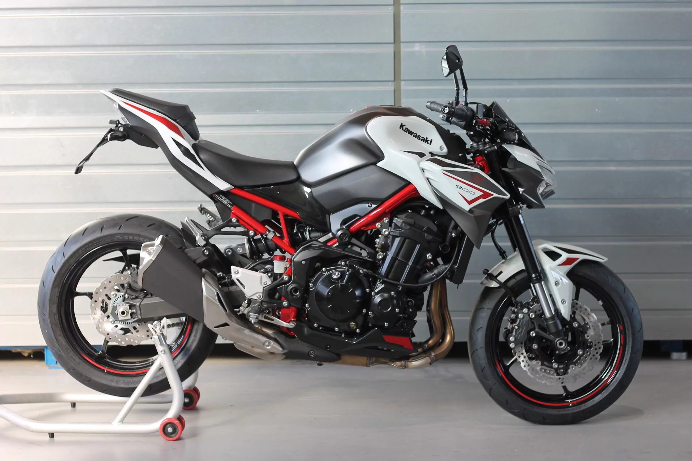 MG Biketec Kennzeichenhalter für Kawasaki Z 900 ab 2017-2019