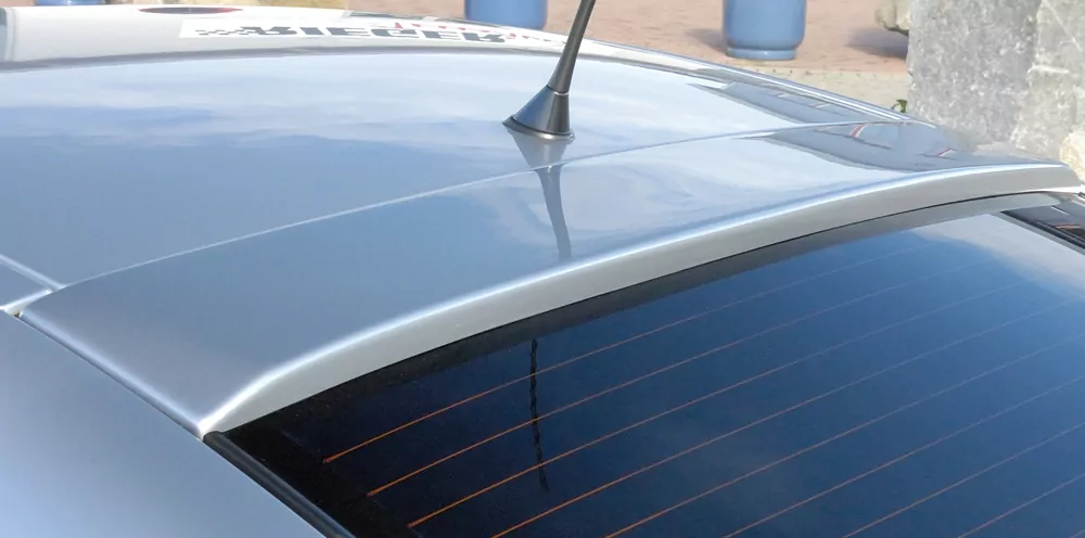 Rieger Heckscheibenblende für Opel Astra G - 3-tür.   carbon optik