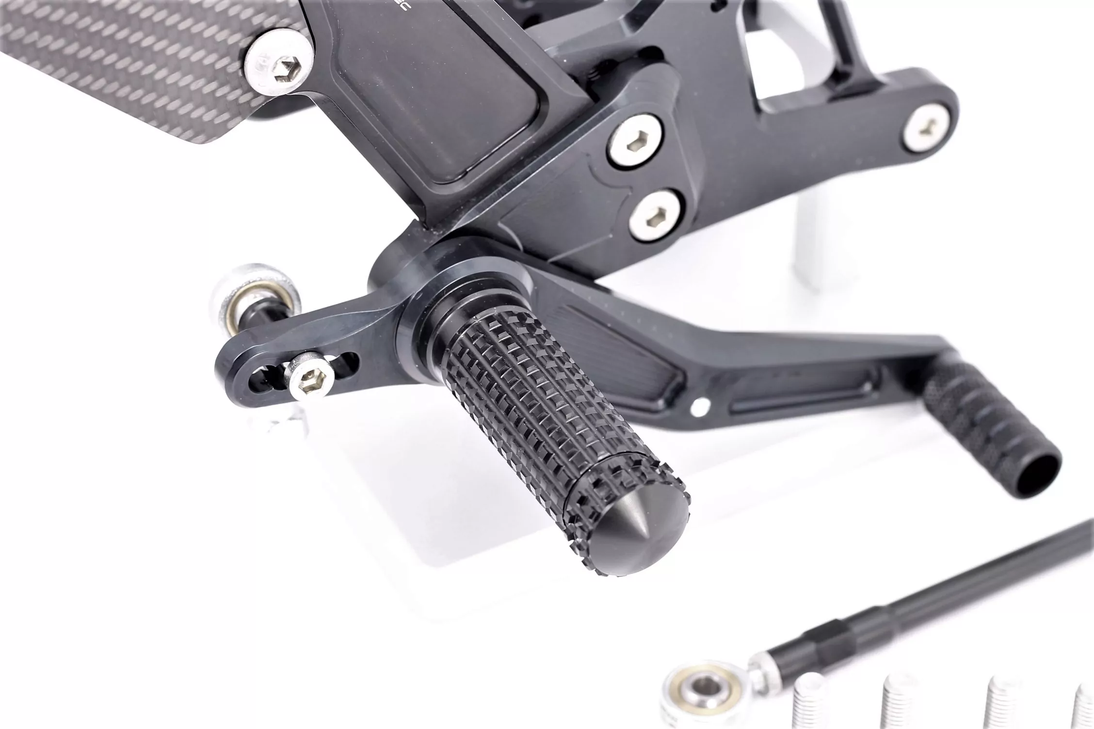 MG Biketec Sportfussrastenanlage / Rastenanlage / Fußrastenanlage mit ABE, gültig in D - A - CH für Kawasaki ZX-6R ab 2007-2008