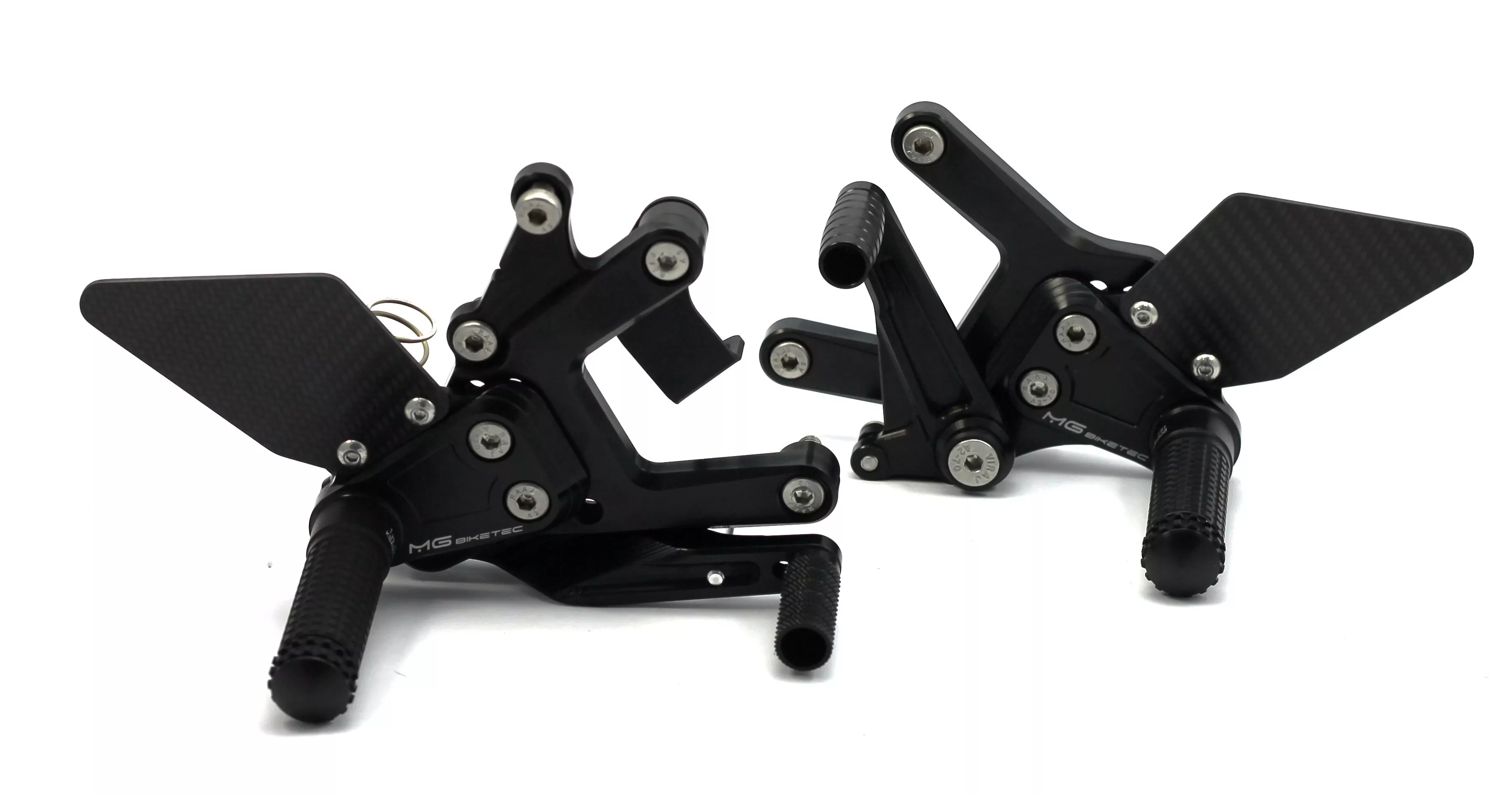 MG Biketec Sportfussrastenanlage / Rastenanlage / Fußrastenanlage mit ABE, gültig in D - A - CH für Kawasaki ZX-6R Ninja ab 2023