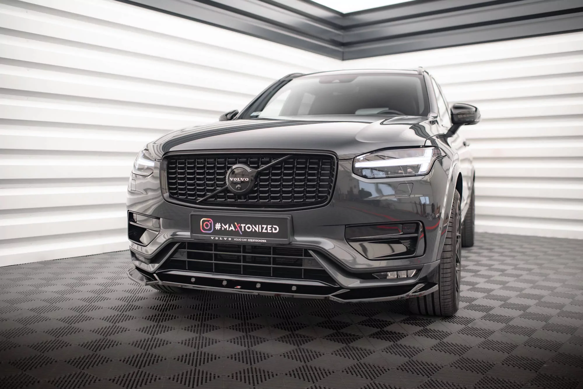 Front Ansatz V.1 Für Volvo XC90 R-Design Mk2 Facelift Schwarz Hochglanz