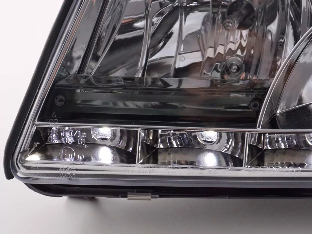 Scheinwerfer Set Daylight LED TFL-Optik Audi A4 Typ B5 Bj. 99-01 chrom