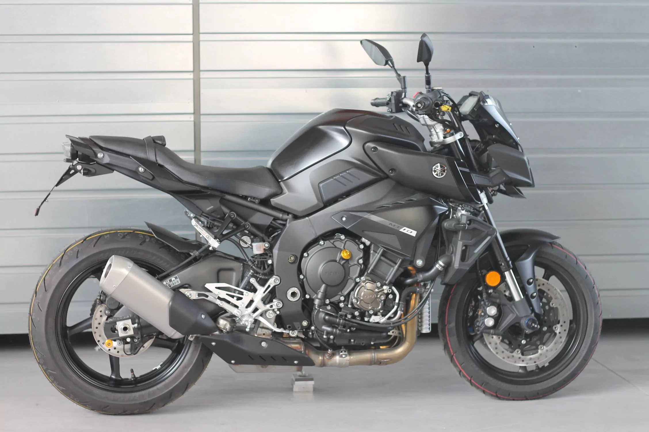 MG Biketec Kennzeichenhalter für Yamaha MT-10 / SP ab 2016-2021