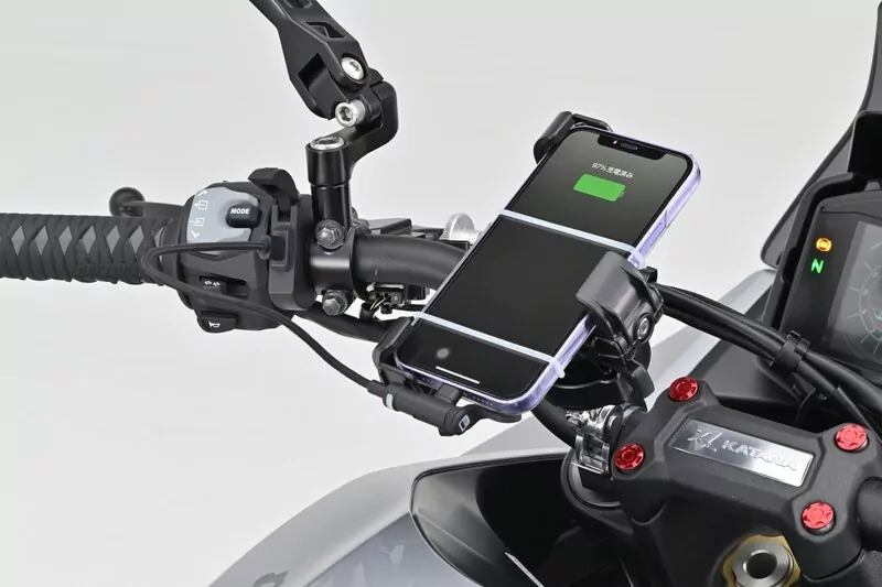 DAYTONA Slim USB Type-C Power Supply Aluminium - Handlebars Ø22,2/25,4