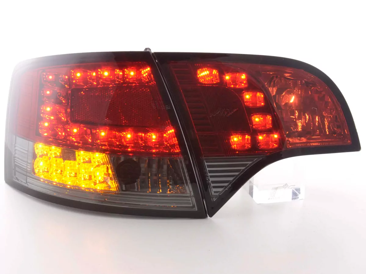 LED Rückleuchten Set Audi A4 Avant Typ 8E Bj. 04-08 rot/schwarz