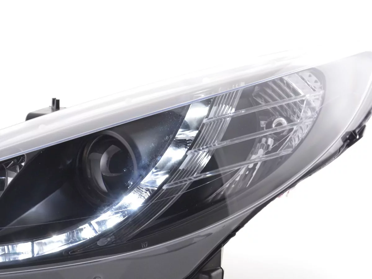Scheinwerfer Set Daylight LED Tagfahrlicht Peugeot 207 Bj. 06- schwarz für Rechtslenker