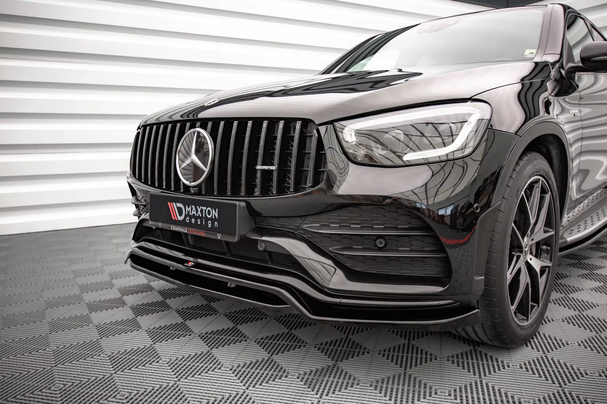 Front Ansatz Für Mercedes-Benz GLC SUV / Coupe AMG-Line C253 / X253 Facelift Schwarz Hochglanz