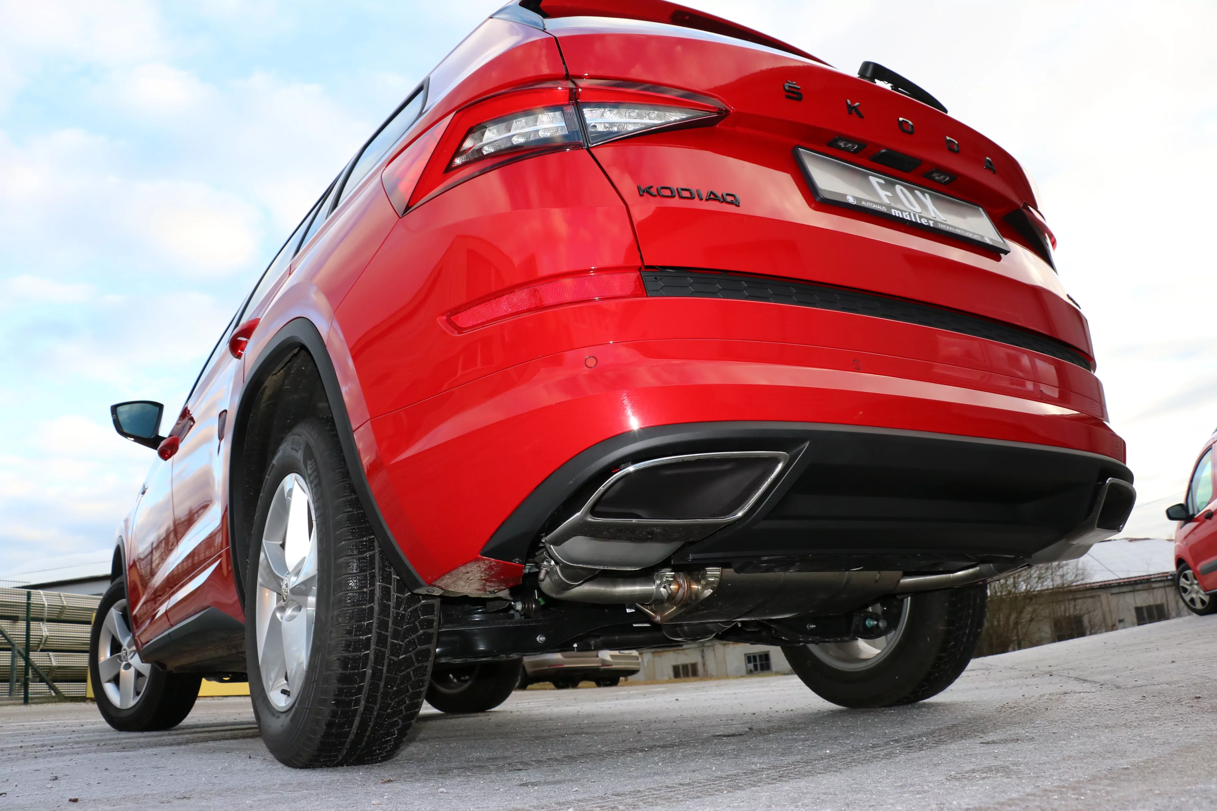 Skoda Kodiaq 4x4 mit RS-Optik  Endschalldämpfer Ausgang rechts/links