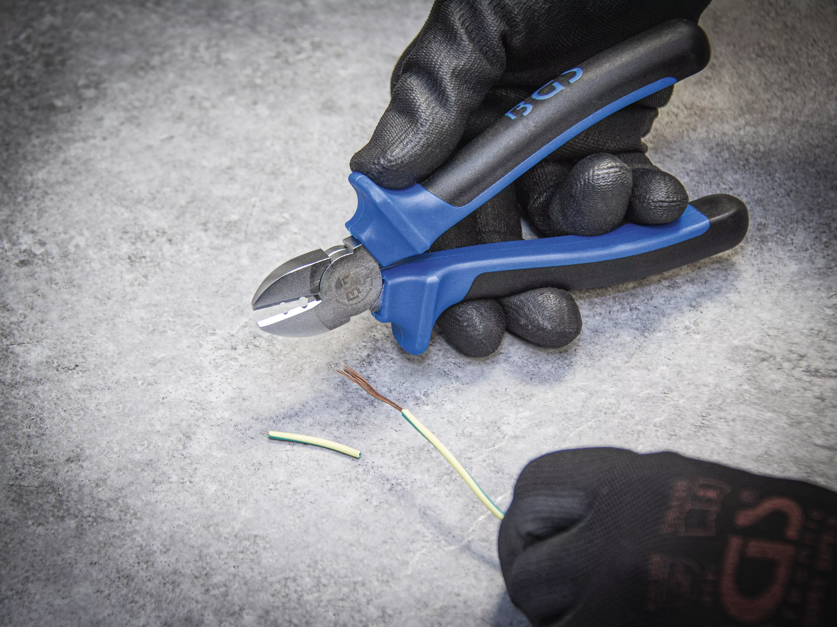 Seitenschneider | Abisolier-Funktion | 165 mm