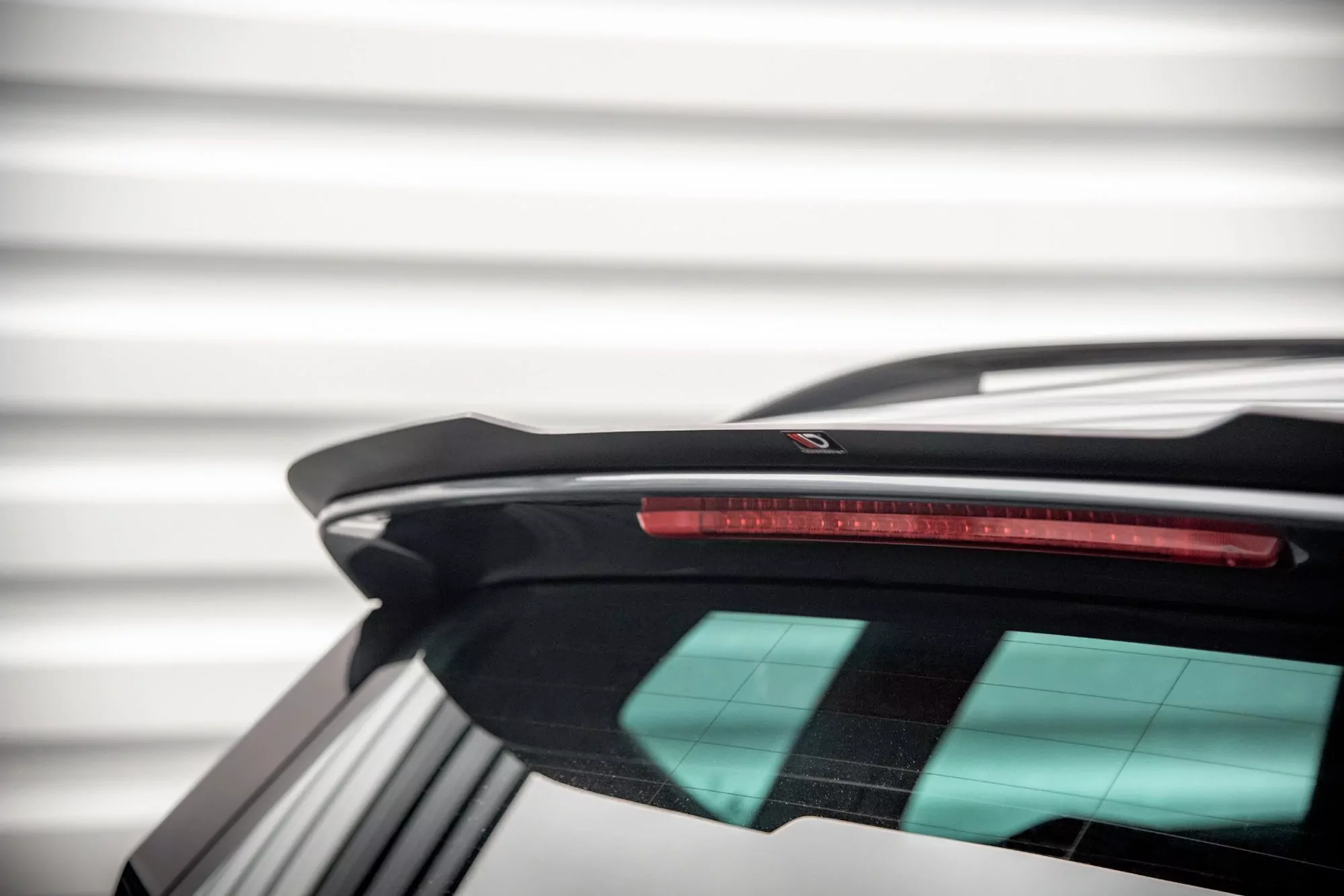Spoiler CAP Für Cupra Ateca Mk1 / Mk1 Facelift Schwarz Hochglanz