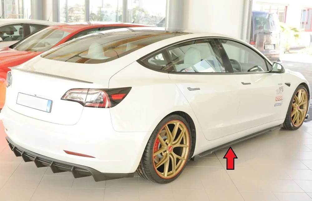 Rieger Seitenschweller rechts ansatz matt schwarz für Tesla Model 3  (003)  10.23- (ab Facelift)