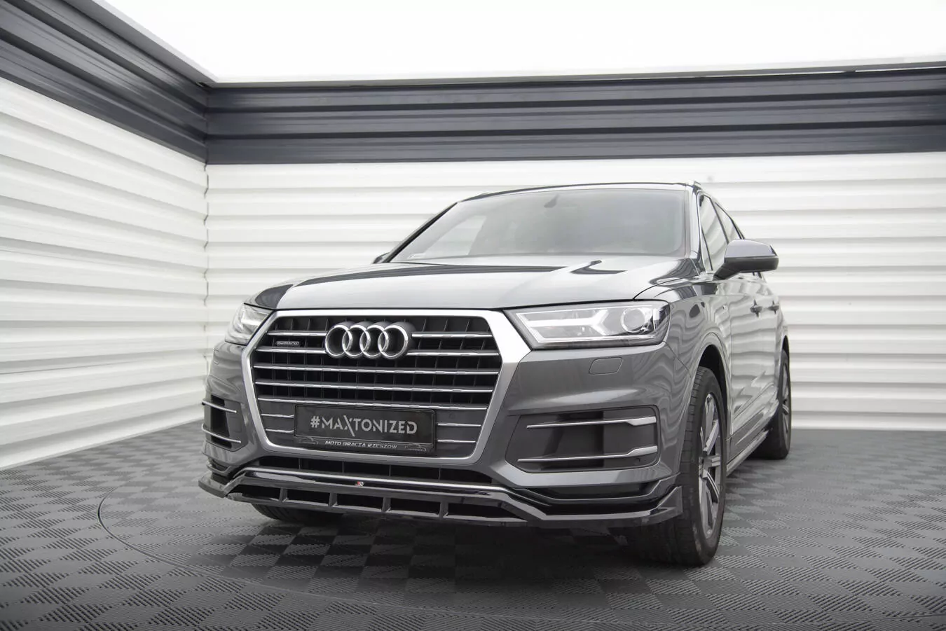 Front Ansatz Für Audi Q7 Mk2 Schwarz Hochglanz