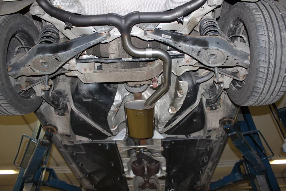 VW Passat 3C 4-Motion  Vorschalldämpfer