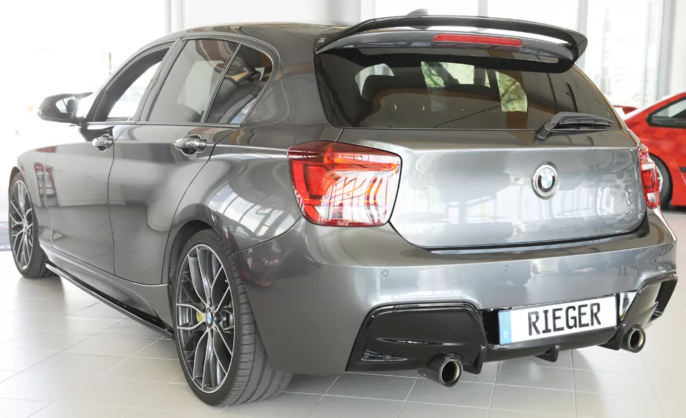 Rieger Heckeinsatz für BMW 1er F21  (1K2) | Lim. / 2-tür. 09.12-03.2015 (bis Facelift) nur für M-Paket-Heckschürze, nur 135i