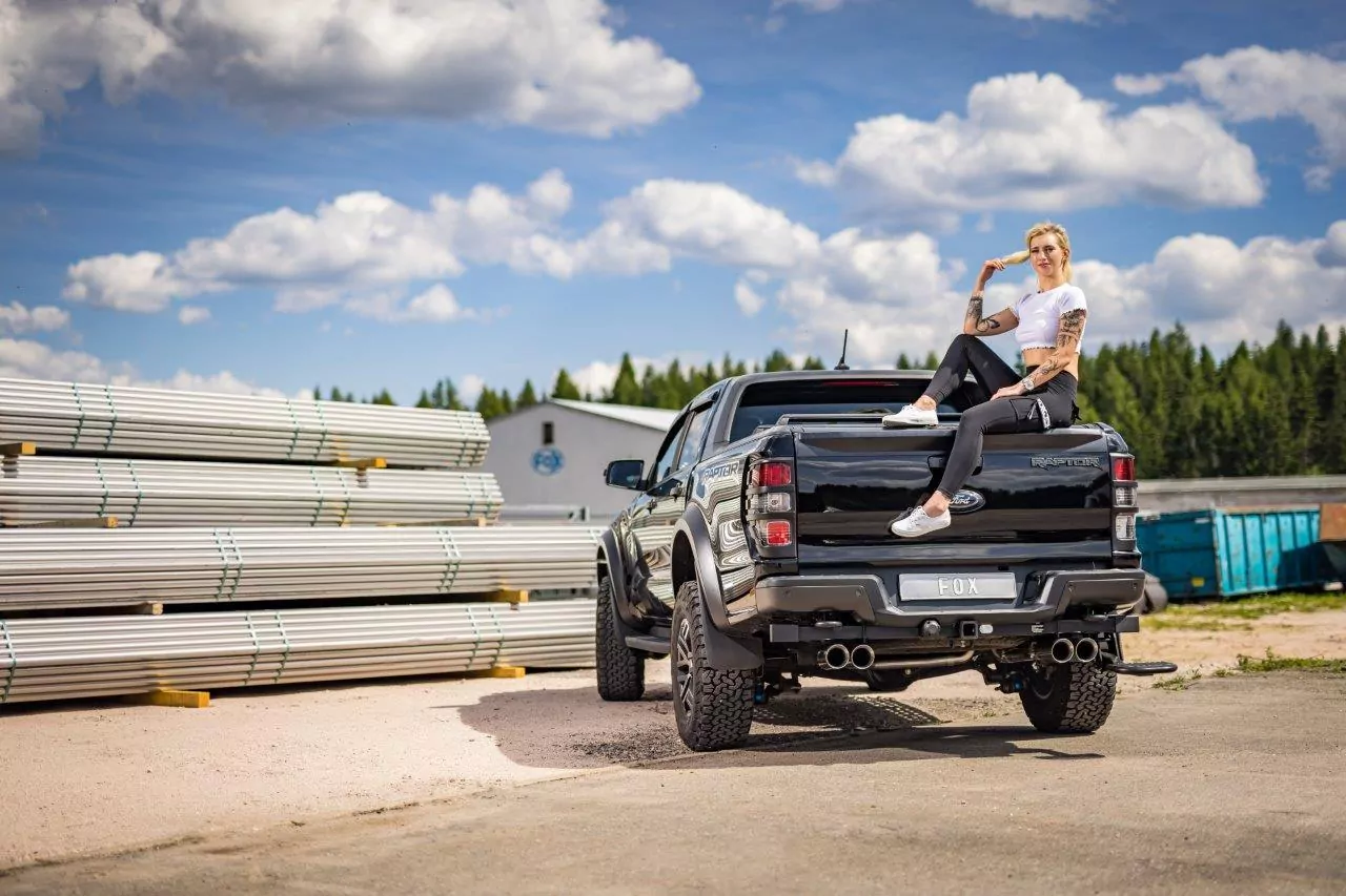 Ford Raptor - Doppelkabine Endschalldämpfer Sidepipe, Ausgang rechts/links - 2x100 Typ 25 rechts/links