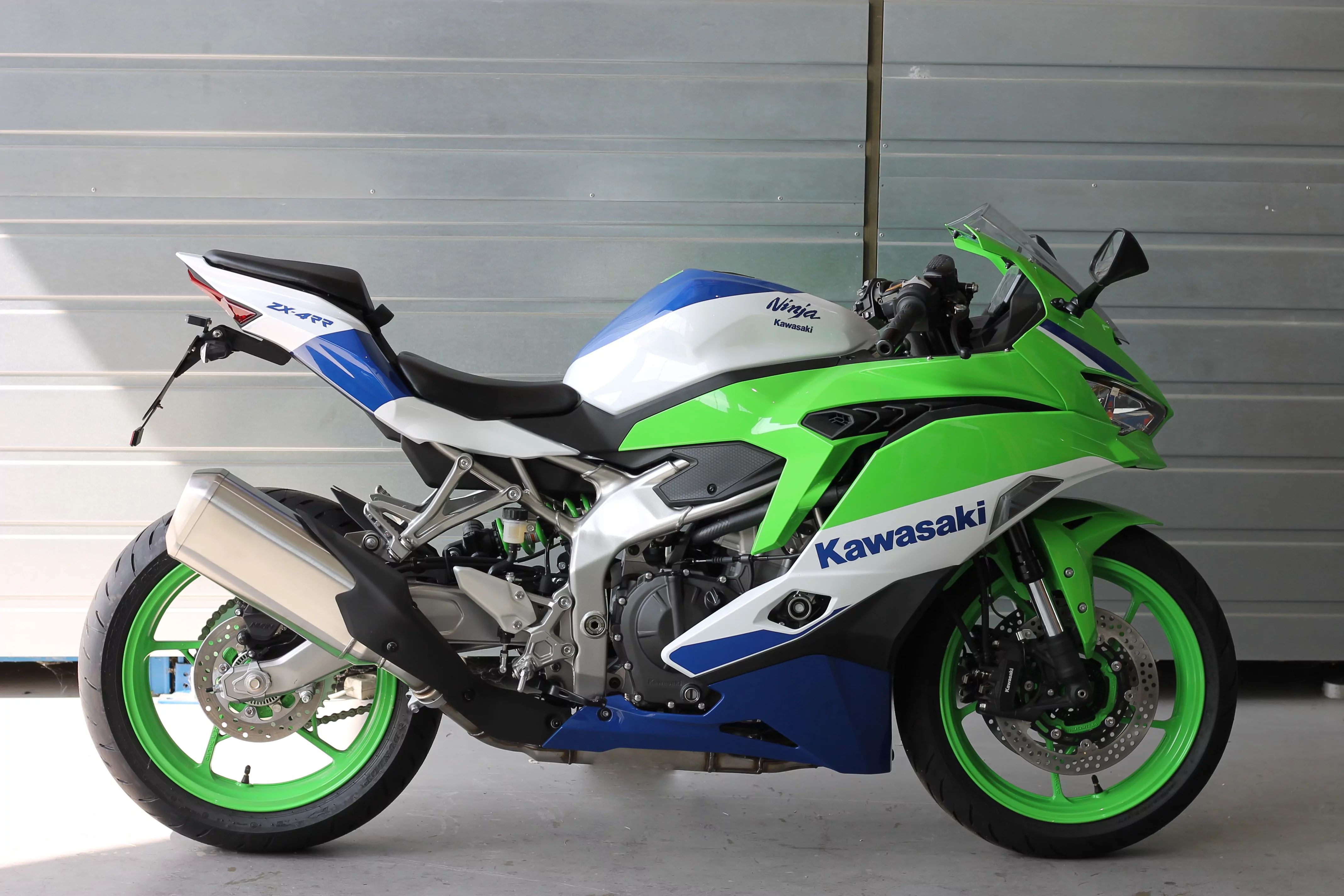 MG Biketec Kennzeichenhalter für Kawasaki ZX-4RR ab 2023