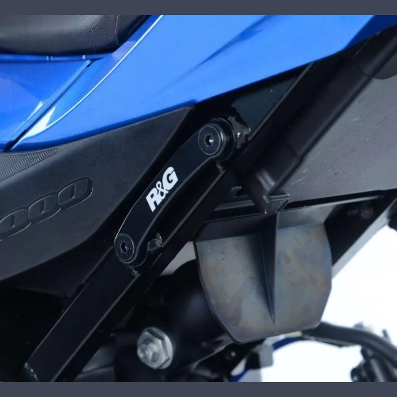 R&G hintere Fußrastenabdeckung Suzuki GSX-R 1000 2017-