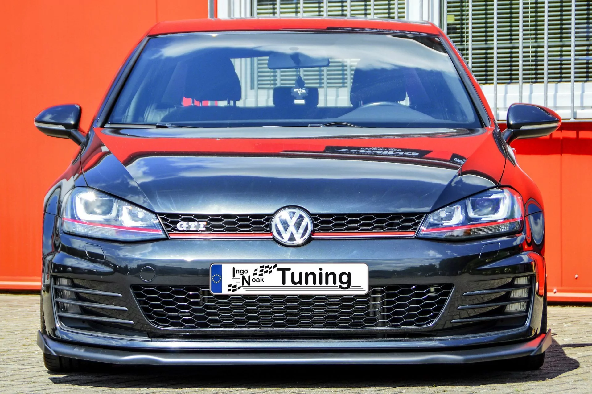 Cup Frontspoilerlippe V2 mit grossem Wing für VW Golf 7 GTI GTD