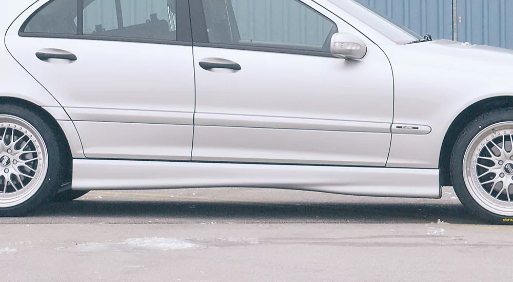 Rieger Seitenschweller für Mercedes C-Klasse (W203) | Lim. 05.00- bis Modell 03.2004