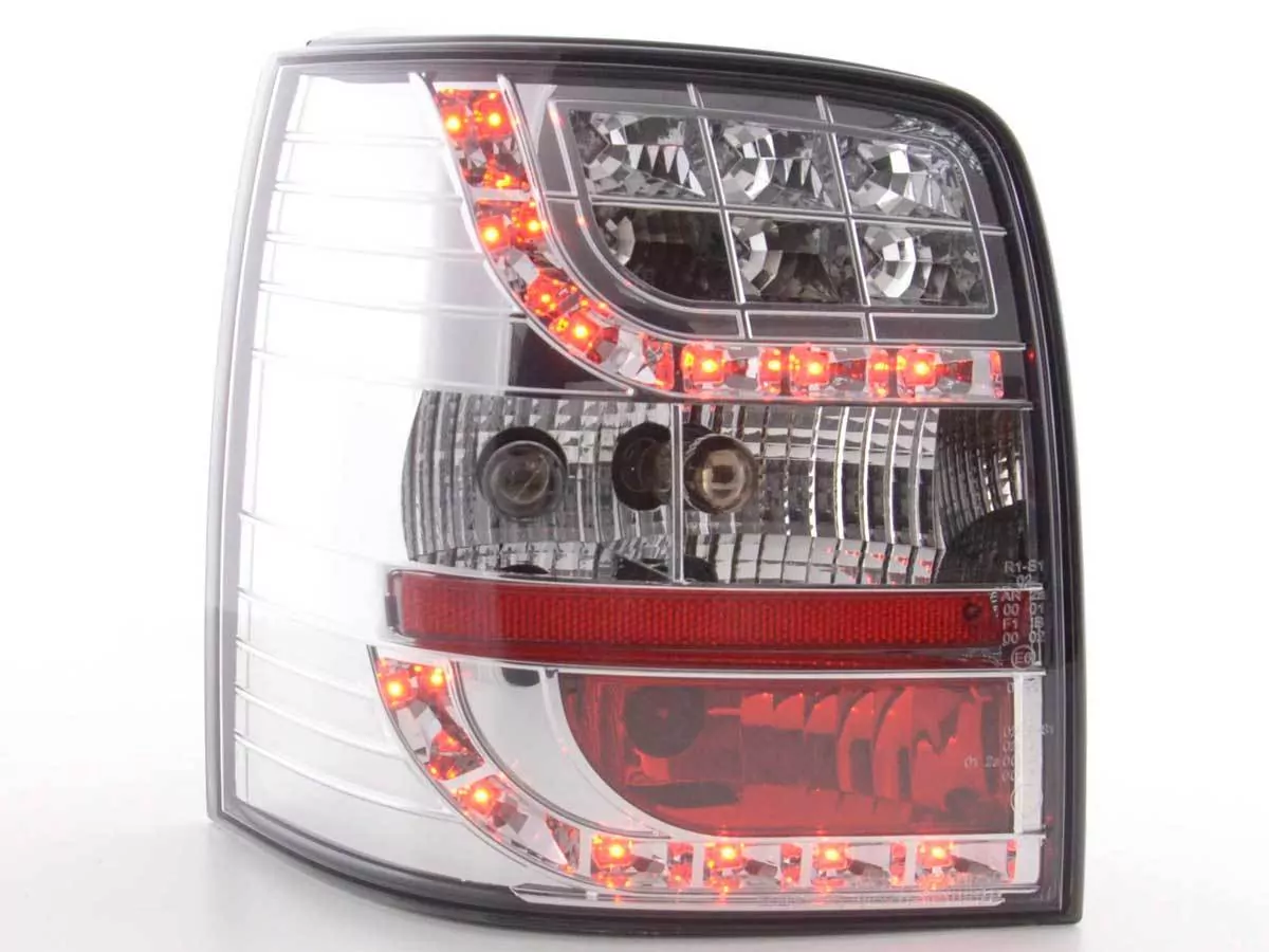 LED Rückleuchten Set VW Passat 3B Variant Bj. 97-00 chrom