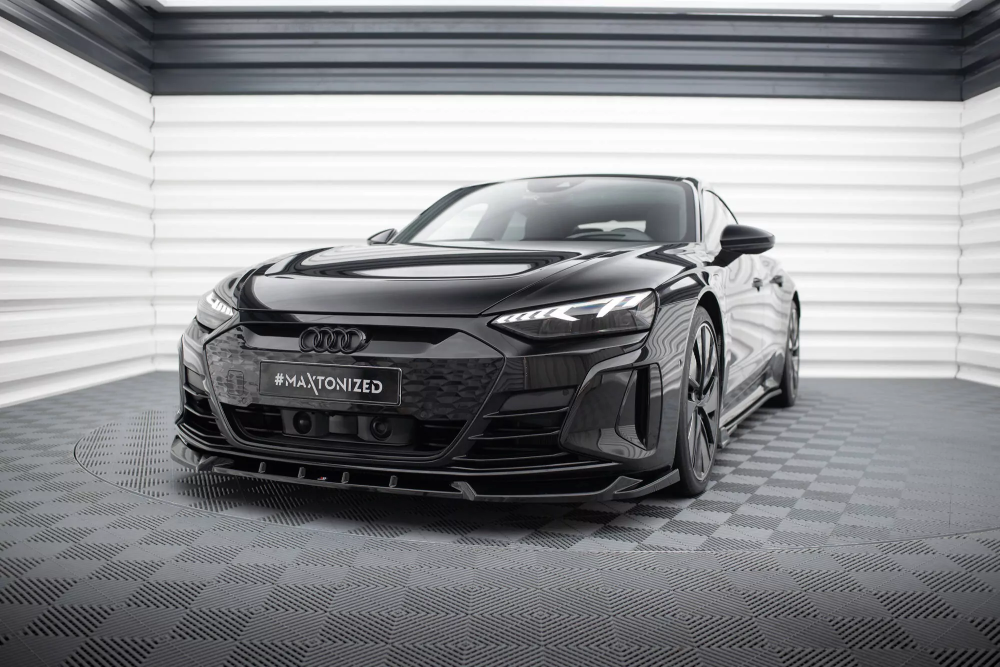 Front Ansatz V.1 Für Audi E-Tron GT / RS GT Mk1 Schwarz Hochglanz