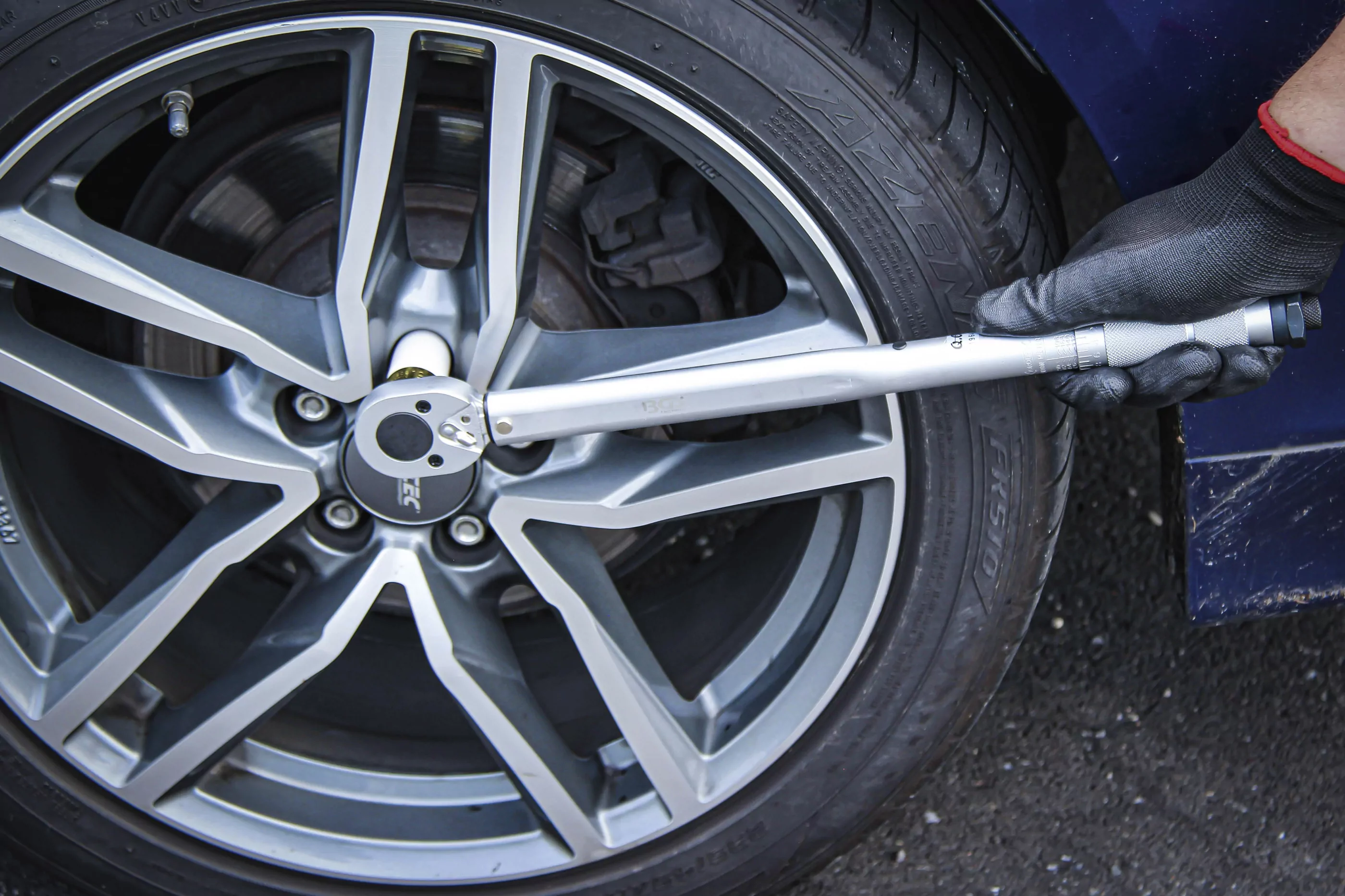 Drehmomentschlüssel + Adapter + Verlängerung | 12,5 mm (1/2") | 28 - 210 Nm