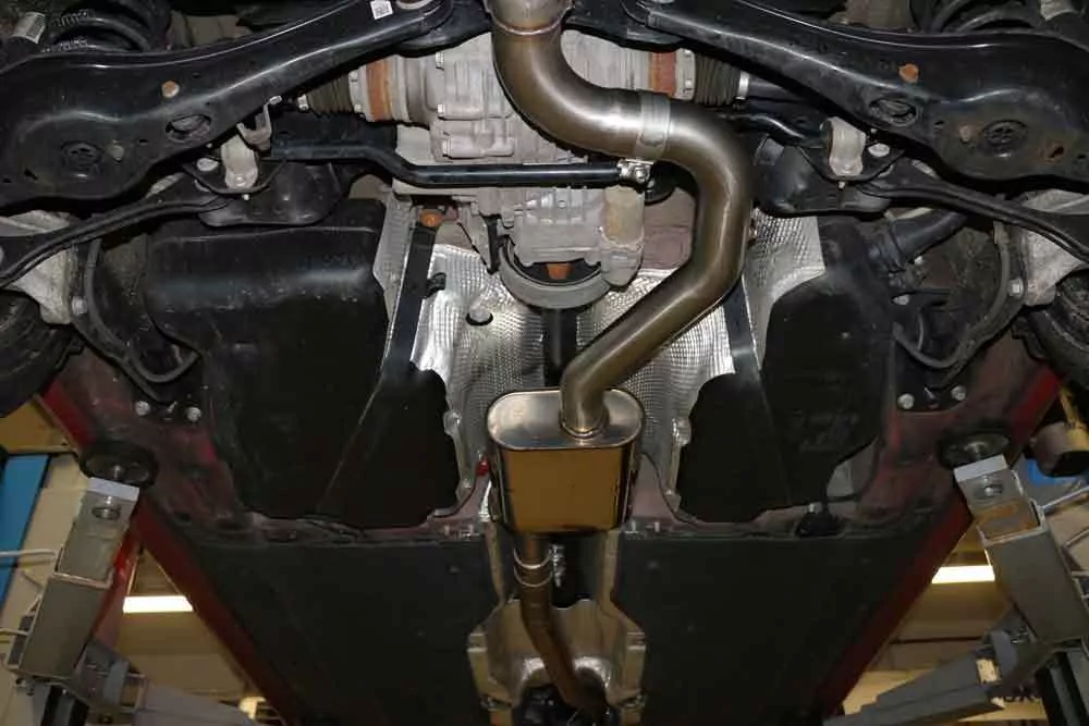 Skoda Superb III 3V 4x4  Vorschalldämpfer