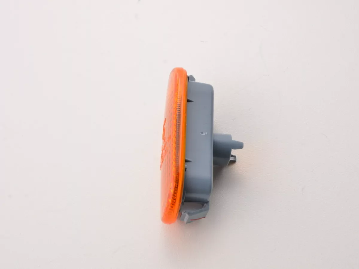 Verschleißteile Seitenblinker VW Passat (B5/3B) Bj. 98-01