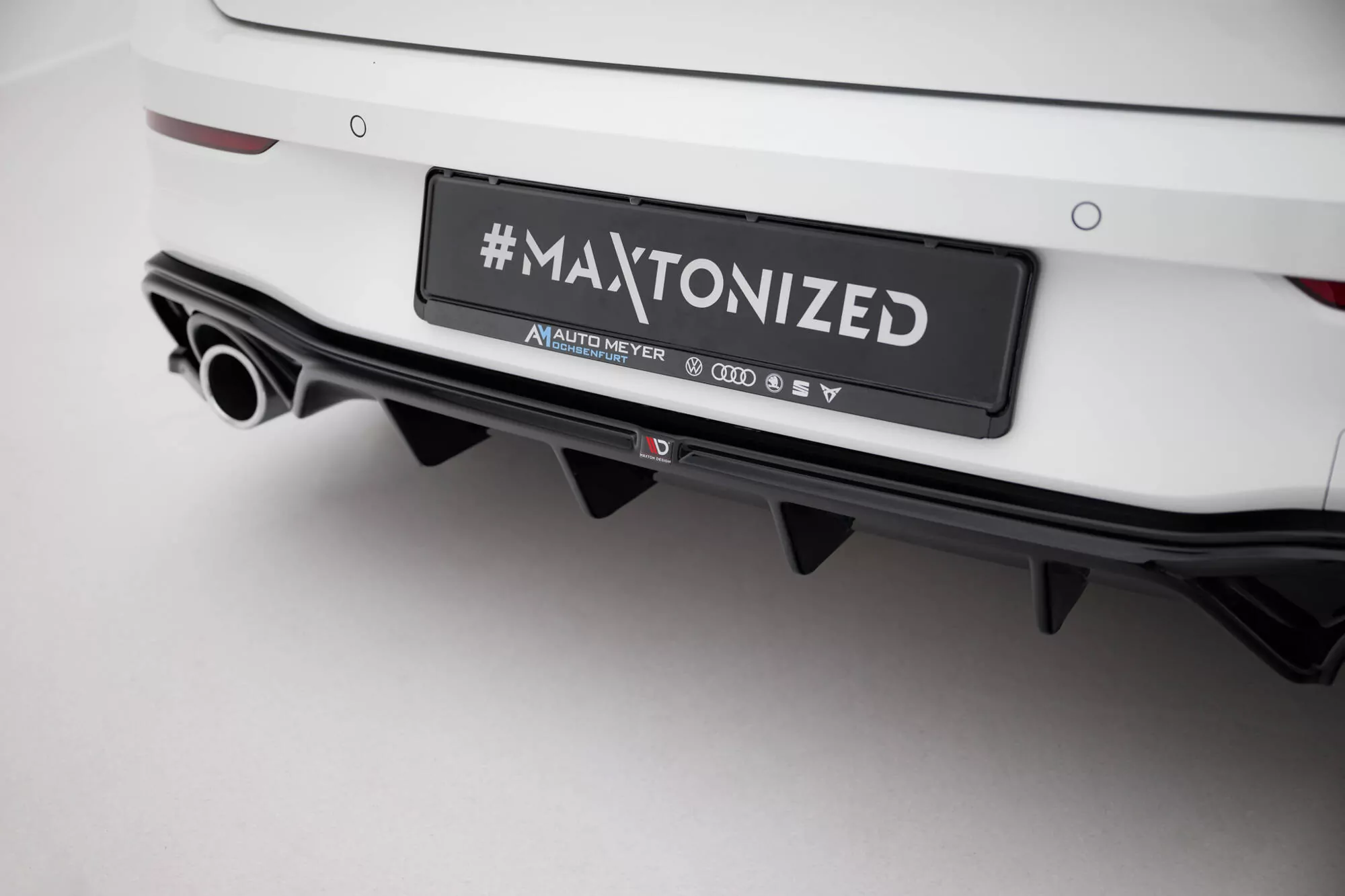 Diffusor Heck Ansatz V.2 Für Volkswagen Golf GTI Mk8 Schwarz Hochglanz