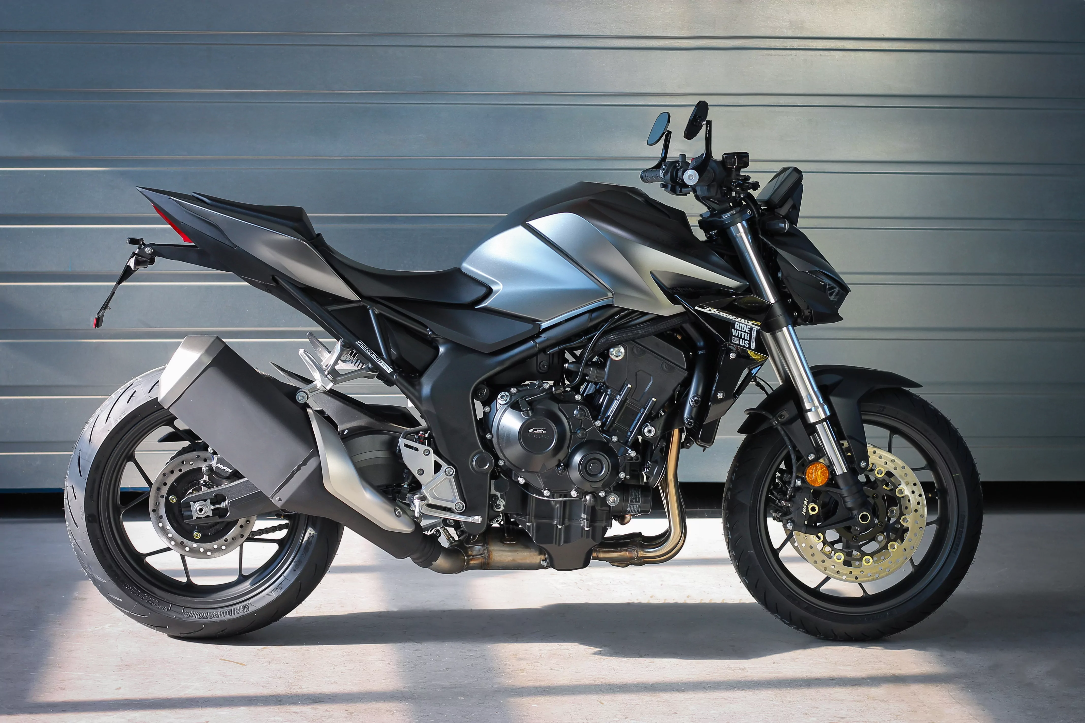 MG Biketec Kennzeichenhalter für Honda CB 650 R ab 2024