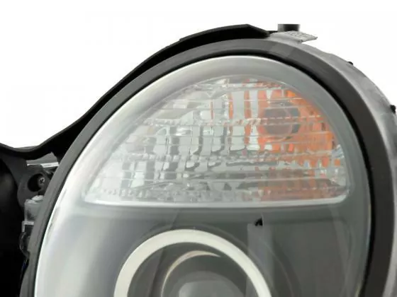 Scheinwerfer Set Mercedes E-Klasse Typ W210 Bj. 99-01 schwarz für Rechtslenker