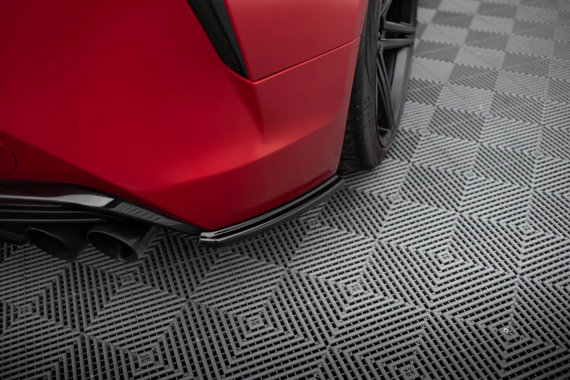 Heck Ansatz Flaps Diffusor Für Lexus LC 500 Schwarz Hochglanz