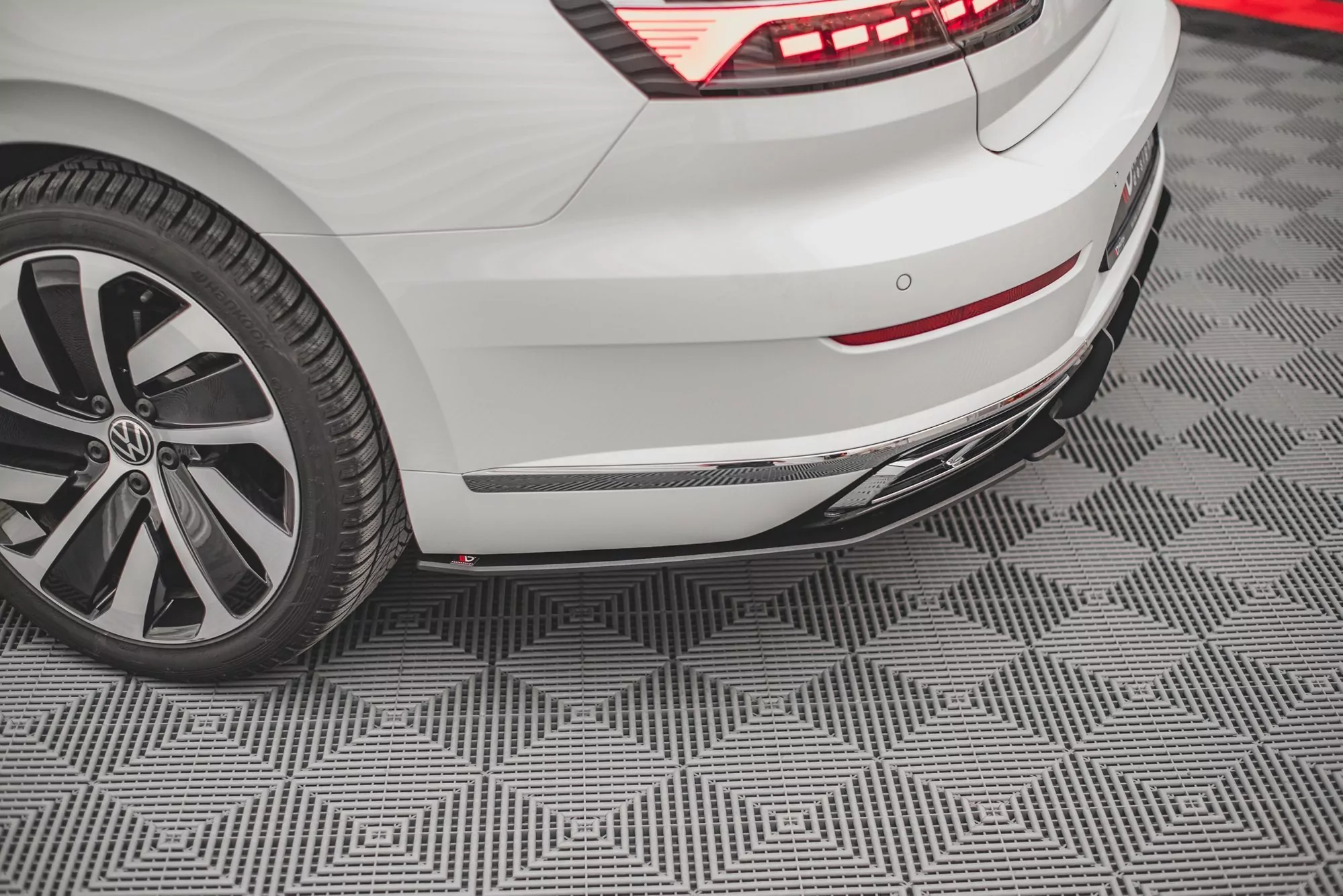 Street Pro Heck Ansatz Flaps Diffusor Für Volkswagen Arteon R-Line Facelift