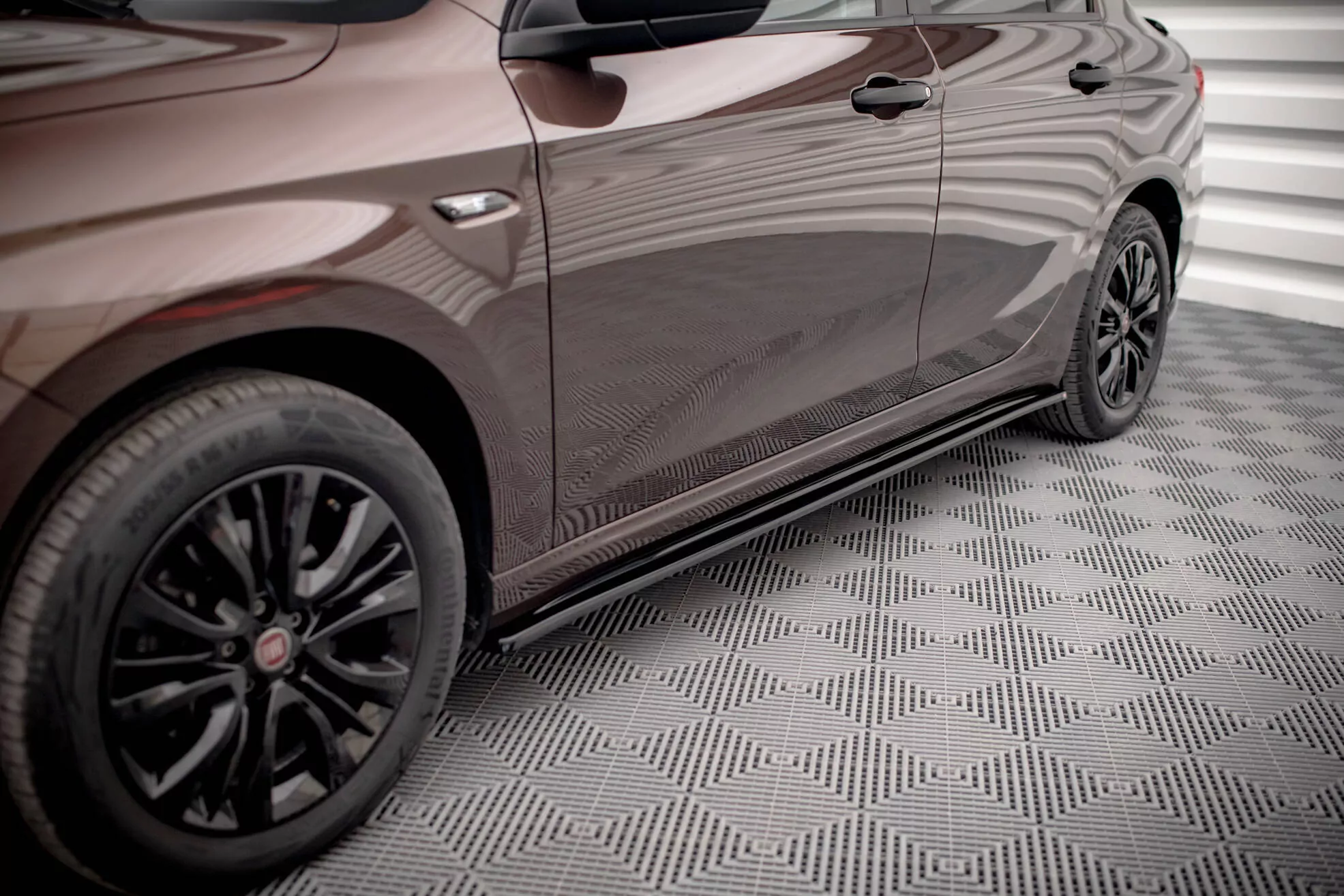 Seitenschweller Ansatz Passend Für Passend Für Fiat Tipo S-Design Schwarz Hochglanz Schwarz Hochglanz