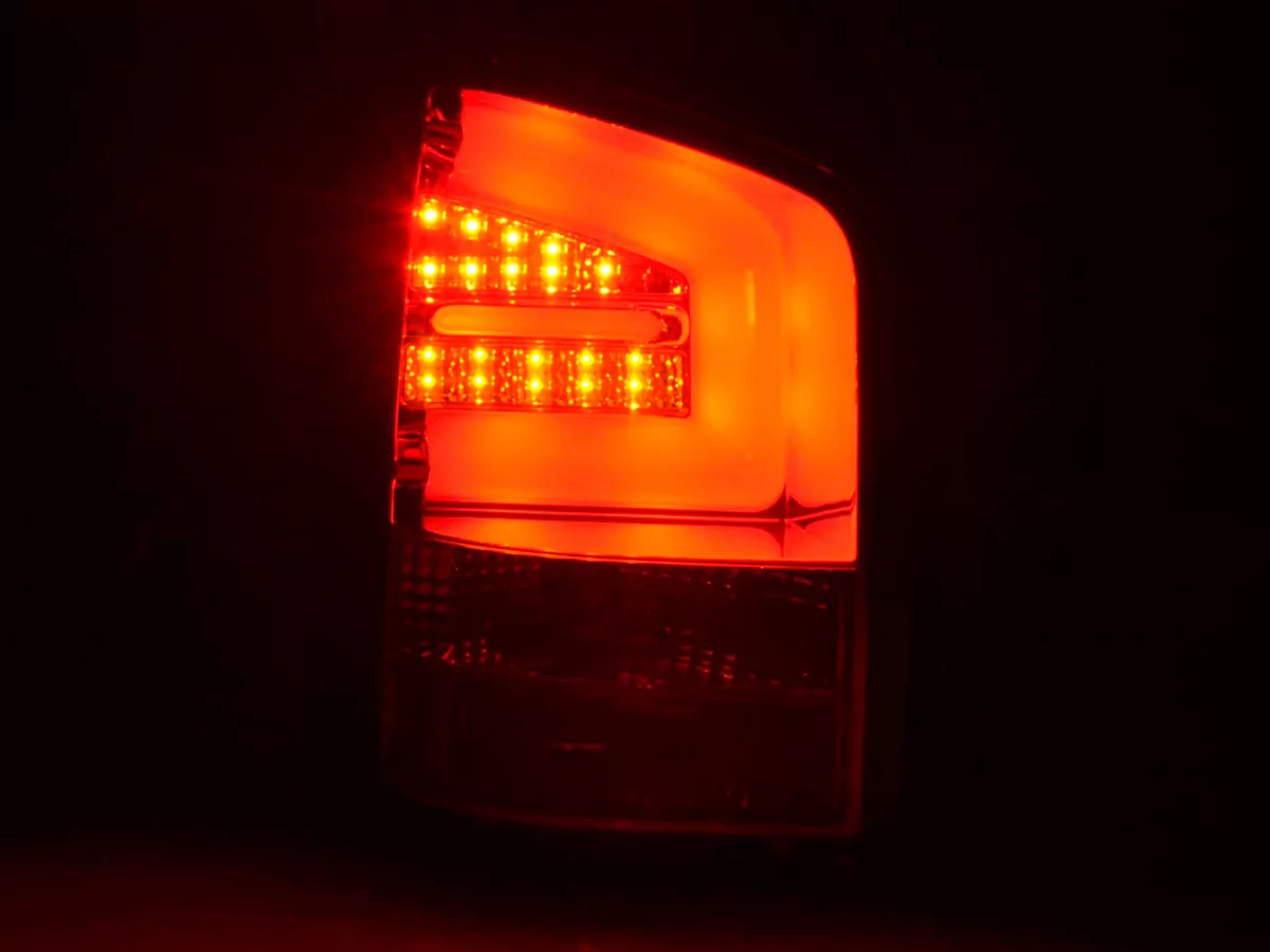 LED Rückleuchten Set VW T5  2010- Heckklapentür-Version rot/klar
