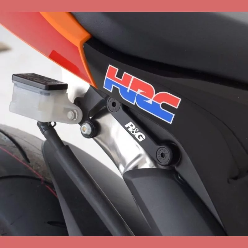 R&G hintere Fußrastenabdeckung Honda CBR 600 RR 2013-