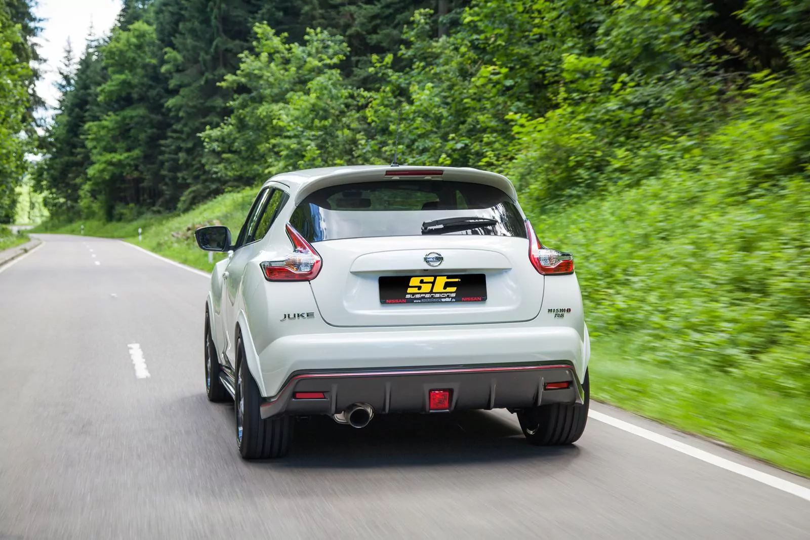 ST Gewindefahrwerk ST XA  (mit Härteverstellung) NISSAN JUKE (F15) 06/2010-