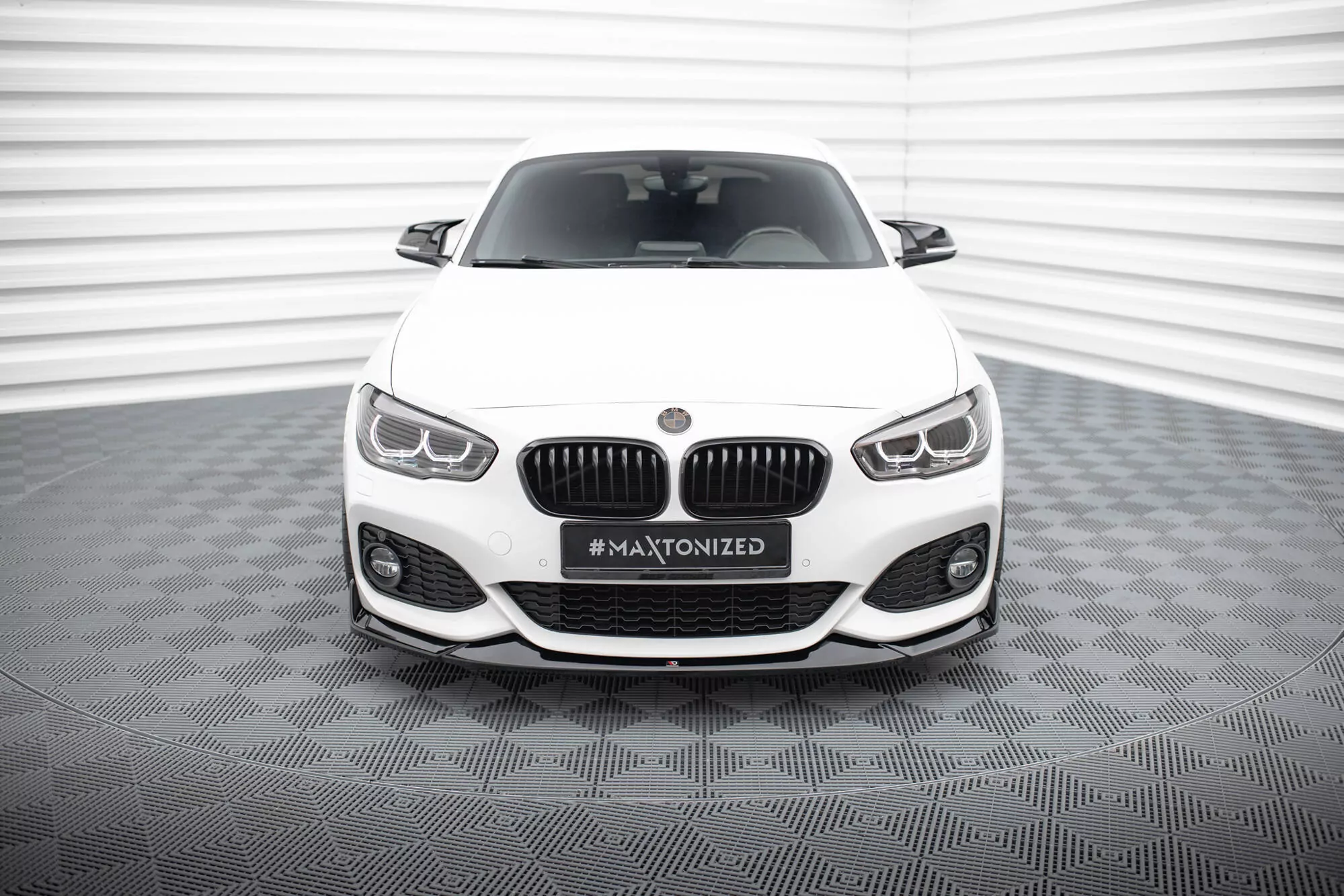 Front Ansatz V.4 Für CSL Look BMW 1er M-Paket / M140i F20 Facelift Schwarz Hochglanz