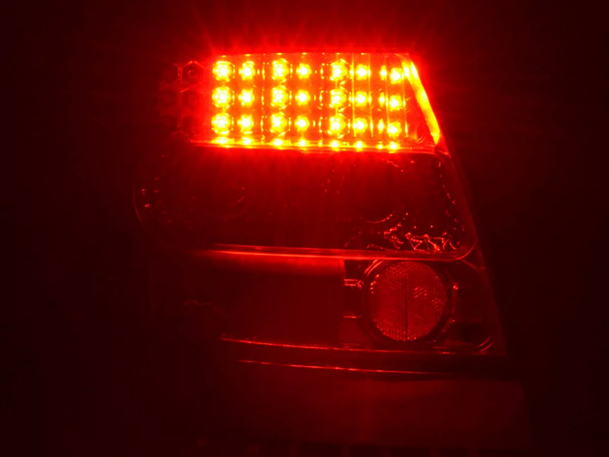 LED Rückleuchten Set Audi A4 Limousine Typ B5  95-00 chrom S4 / TDI