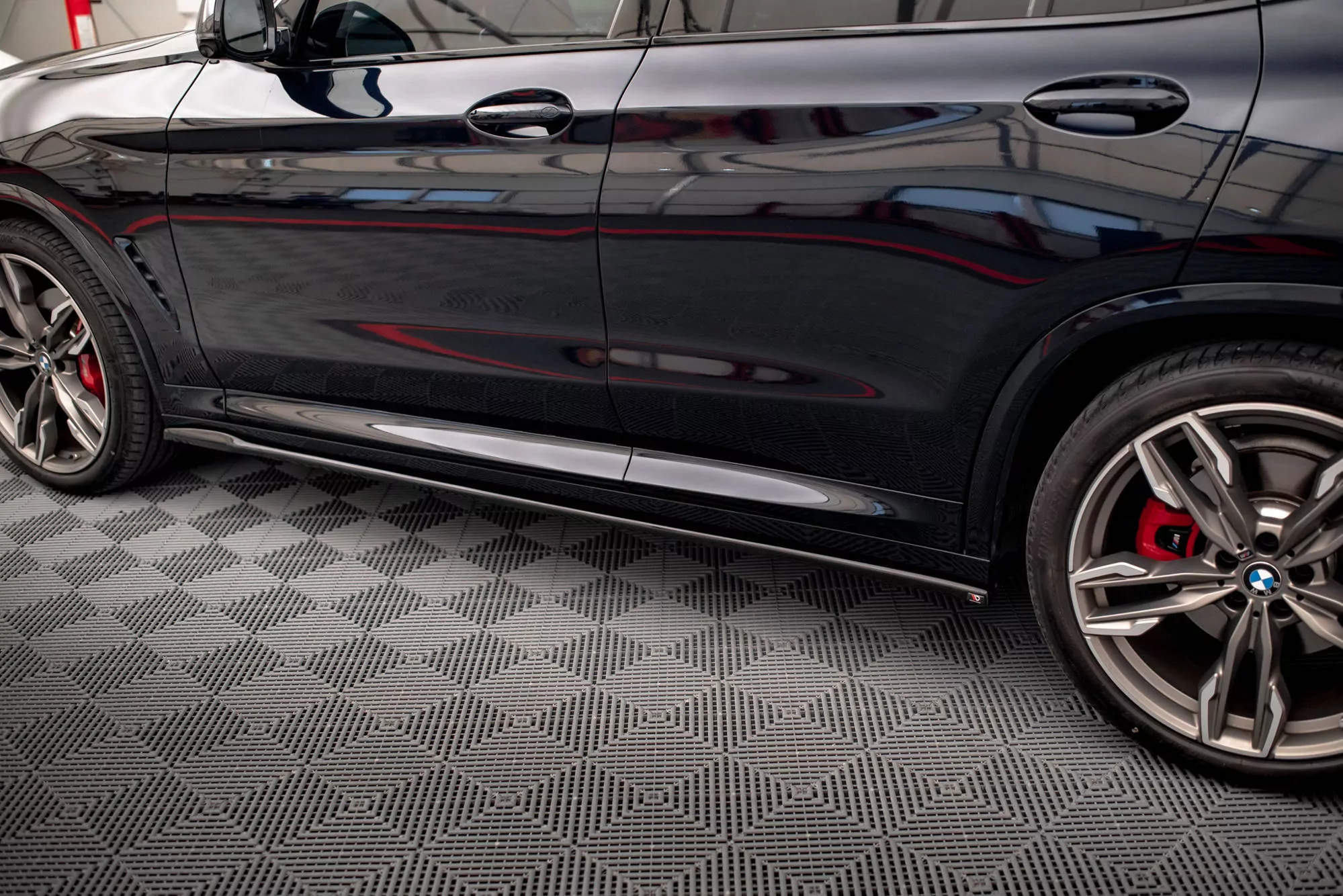 Seitenschweller Ansatz Für V.2 Für  BMW X3 M40d / M40i / M-Paket G01  Schwarz Hochglanz