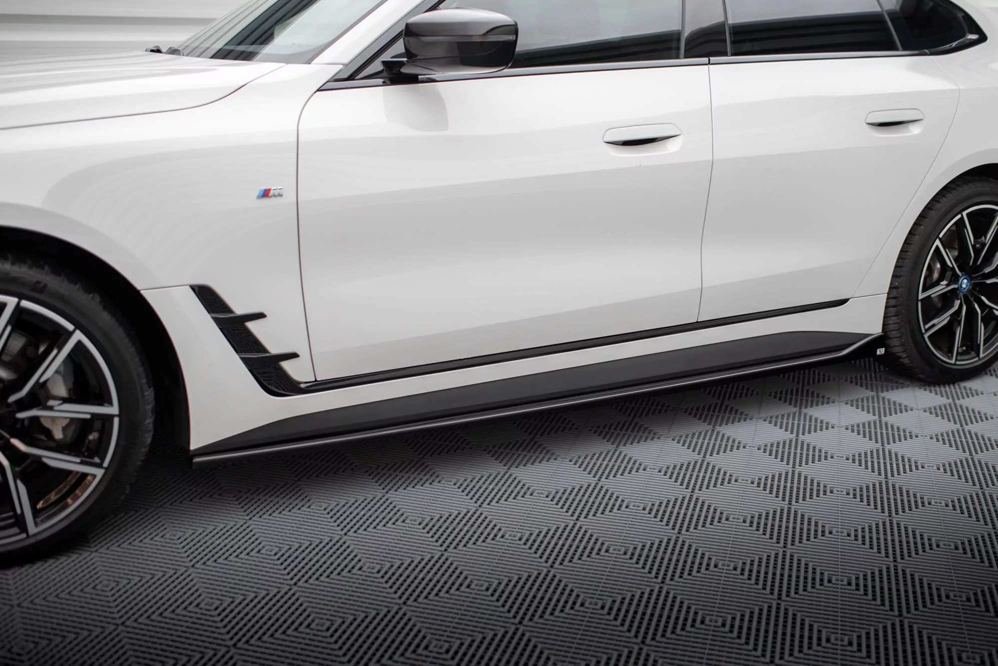 Seitenschweller Ansatz Für V.1 Für BMW I4 M-Paket G26 Schwarz Hochglanz