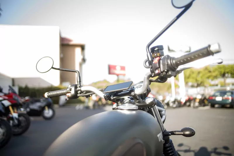 SP-CONNECT Moto Bundle fixed on Handlebar Samsung S7 Edge