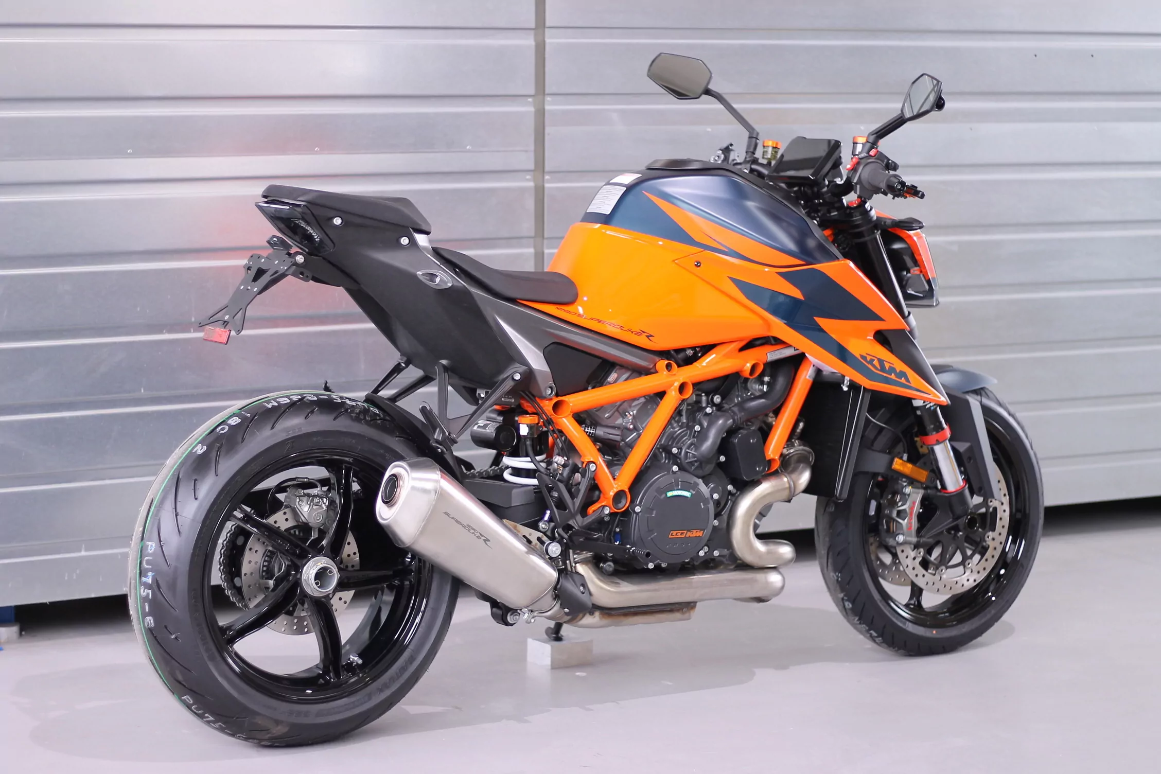Kurzes Heck - Kennzeichenträger - Kennzeichenhalter für KTM 1290 Super Duke R ab 2020