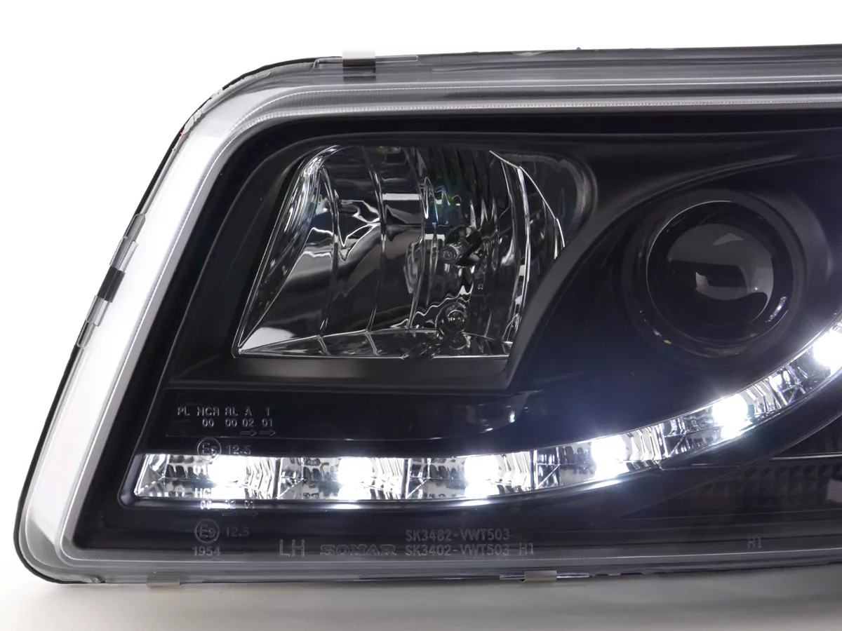 Scheinwerfer Set Daylight LED Tagfahrlicht VW Bus T5 Bj. 03-09 schwarz