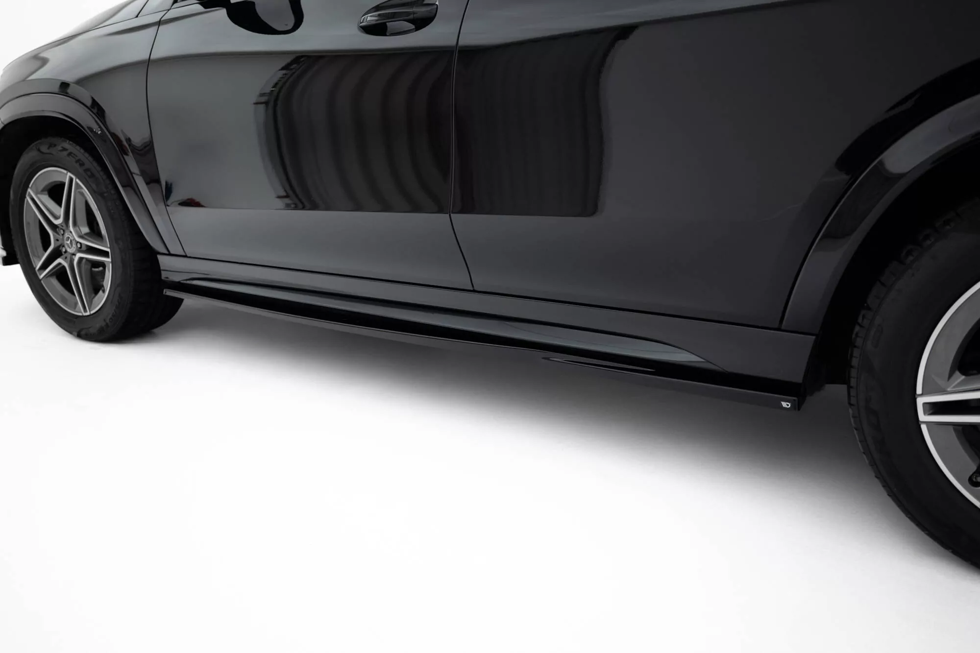 Seitenschweller Ansatz Für Mercedes-AMG / AMG-Line GLE SUV W167 / W167 Facelift Schwarz Hochglanz