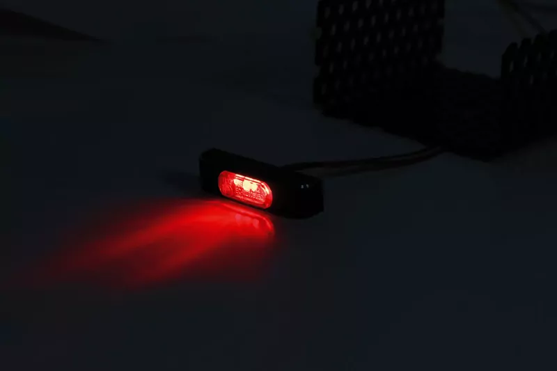 HIGHSIDER pro Conero T2 LED Rücklicht Schwarz/Rot E-Geprüft (1Stck)