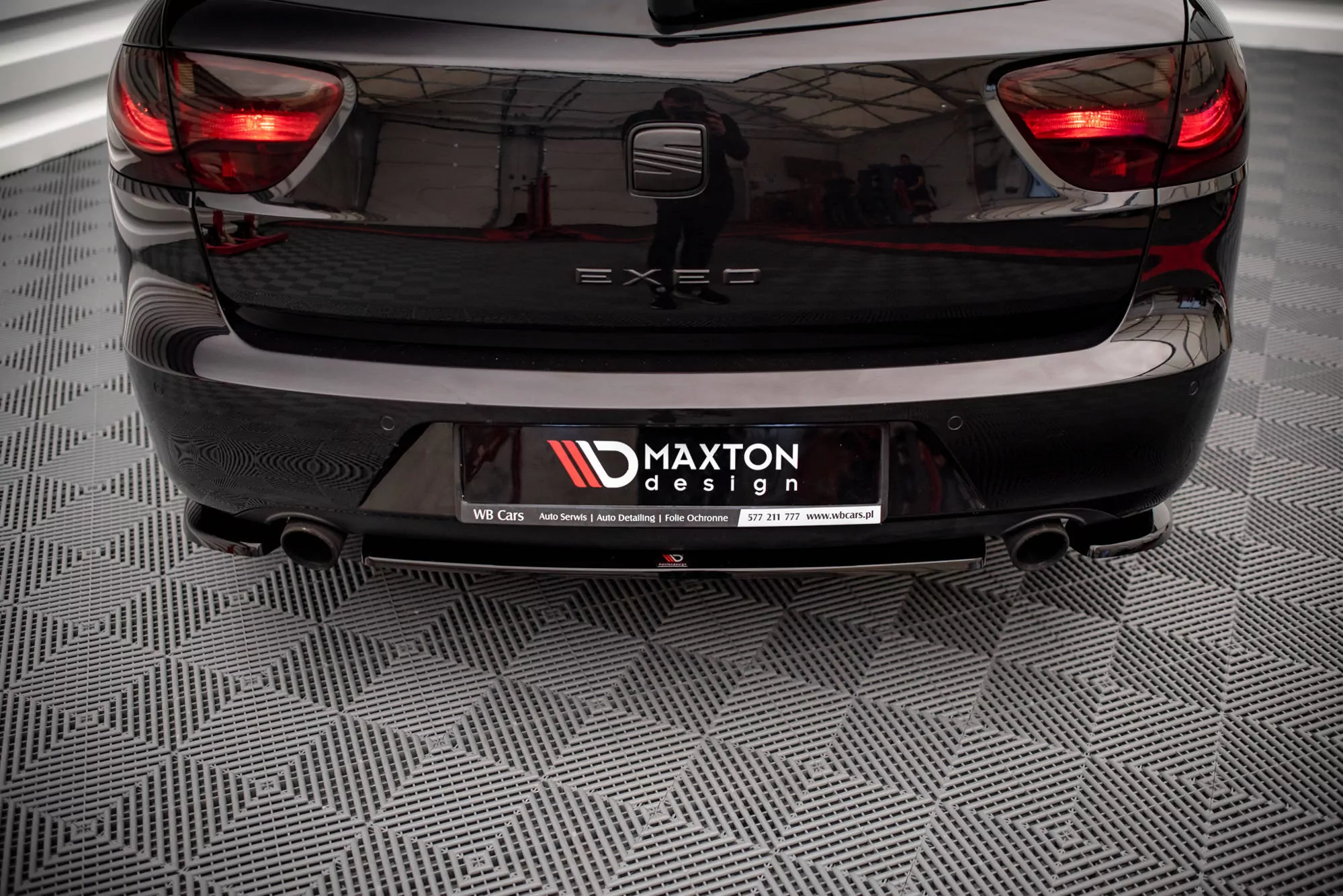 Mittlerer Diffusor Heck Ansatz Für Seat Exeo Schwarz Hochglanz