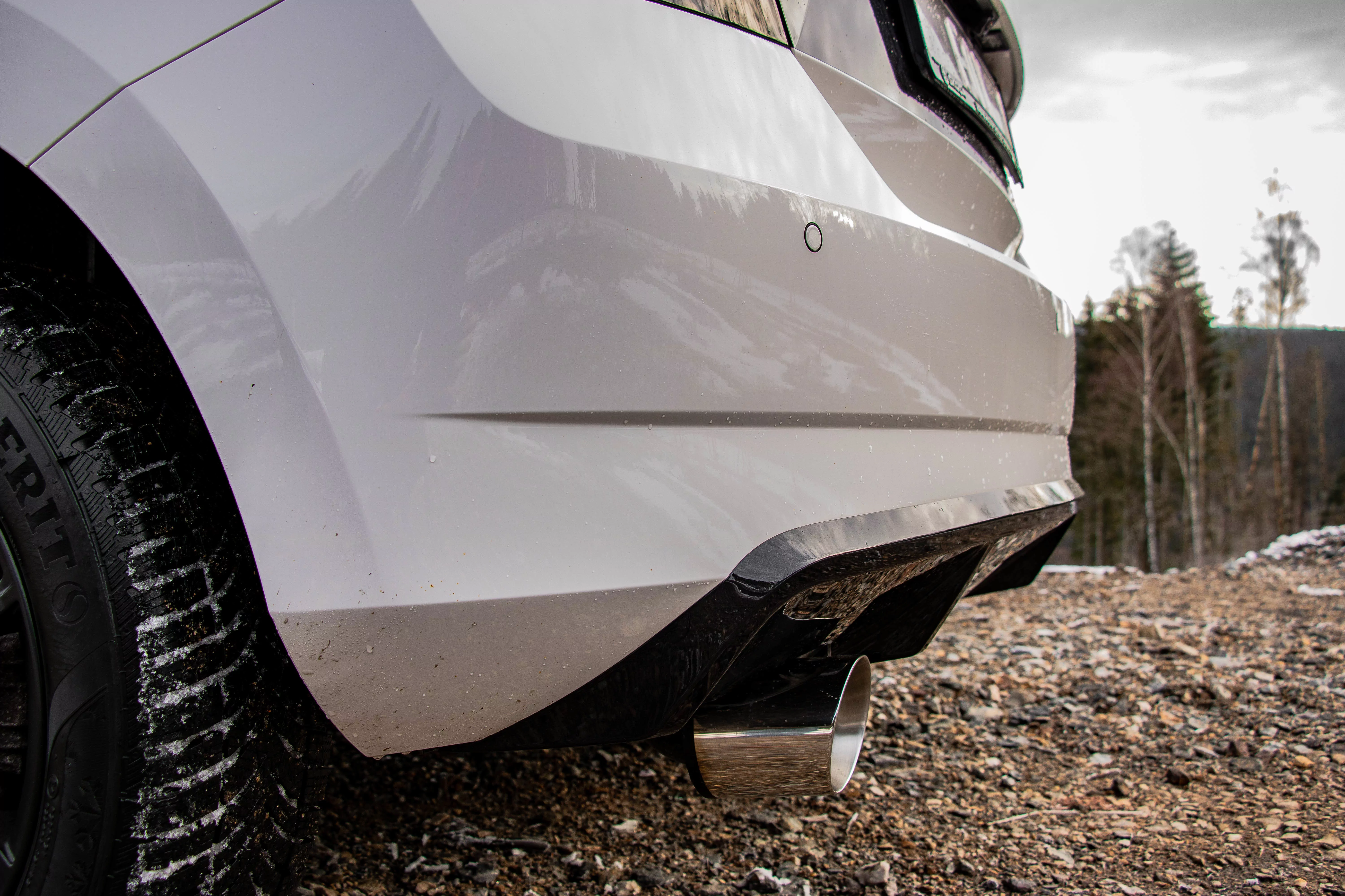 VW Golf VII Facelift starre Hinterachse  Vorschalldämpferersatzrohr für Modelle ohne OPF